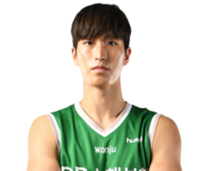 https://img.zhengyazhuanji.com/img/basketball/player/97d4e3637bce3393cedc060b62bbcf2c.png